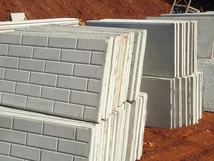 Prestressed Boundary Wall Cracks What to Check Before Buying in Nagpur