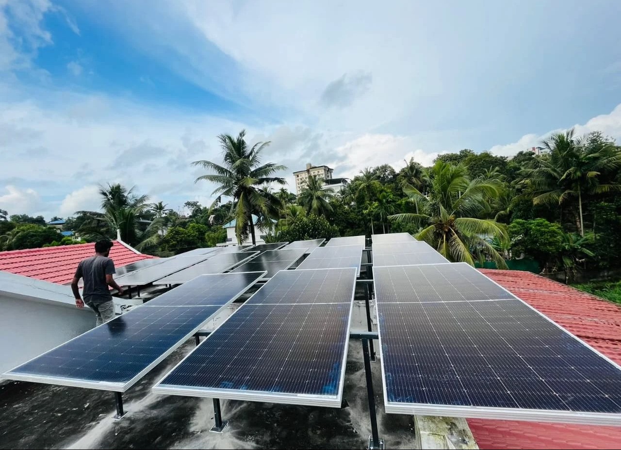 Solar Panel Installation Near Pakiza Society, Mira Cinema, Ahmedabad