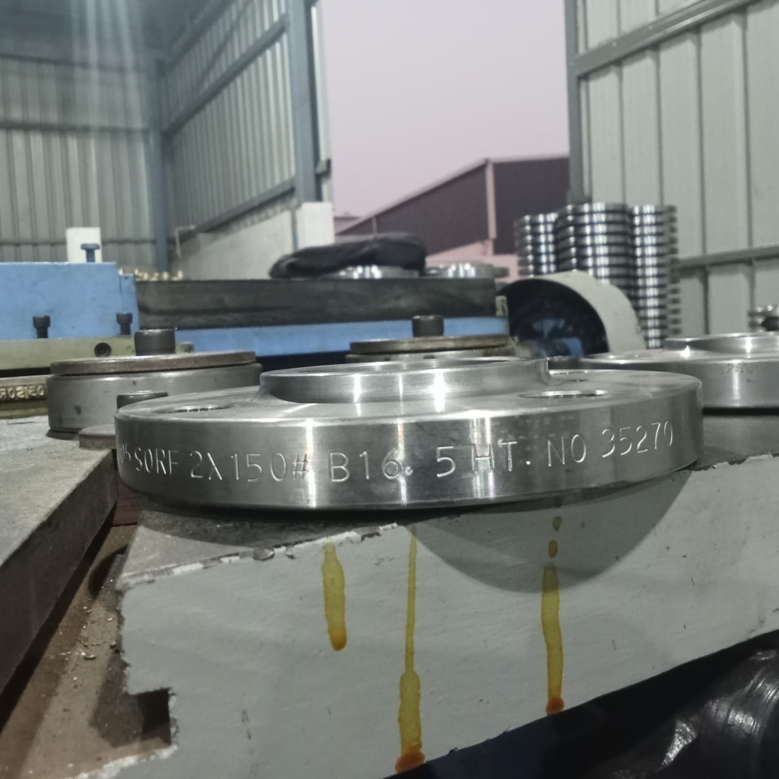 ASTM A105 & A105N Carbon Steel Flanges Manufacturer & Exporter in India
Vandan Alloys supplies ASTM...