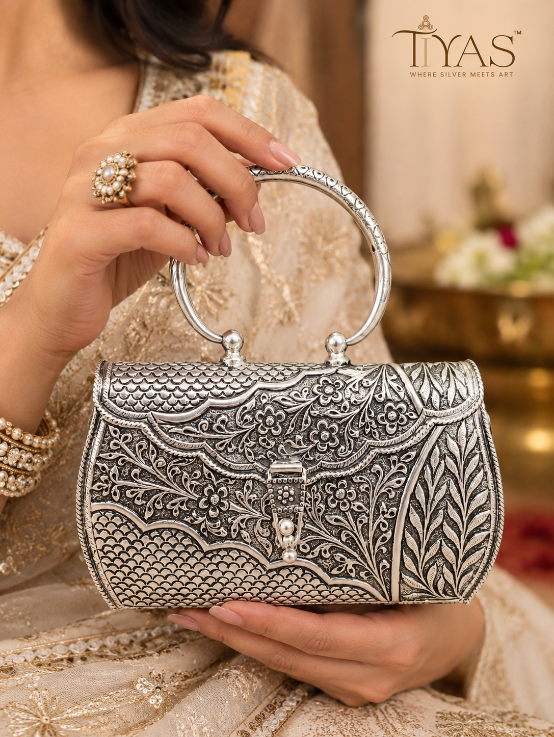 Bridal Silver Purse | Handcrafted Silver Purse |Handcrafted 92.5 Silver Bag – TIYAS