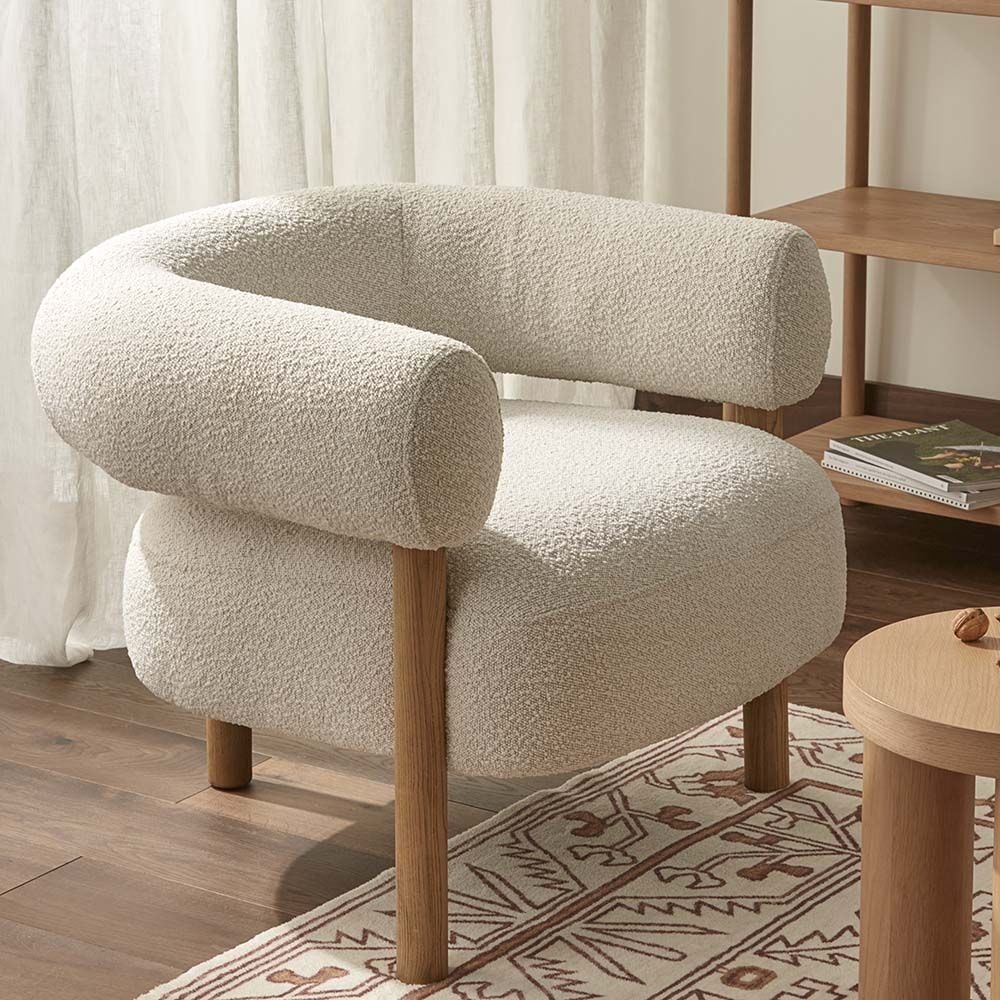 Accent Chair Manufacturer in Delhi – Divine Oak Wood Kirti Nagar