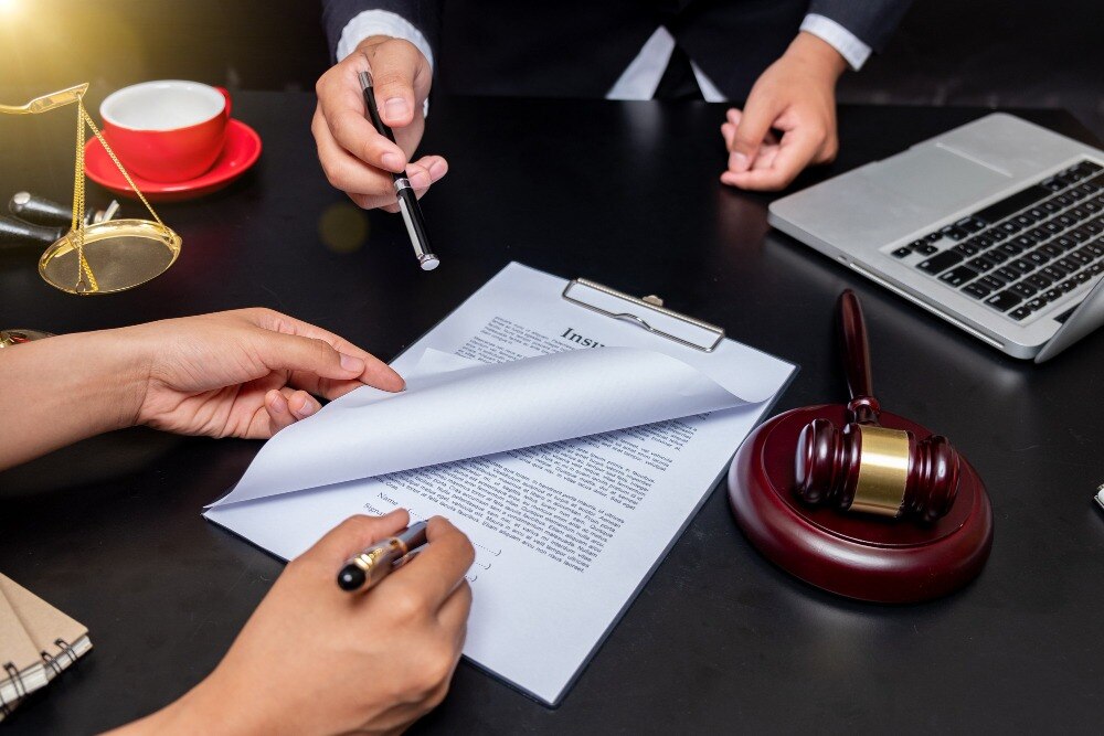 Business Dispute Lawyer Bangalore for Legal Conflict Resolution