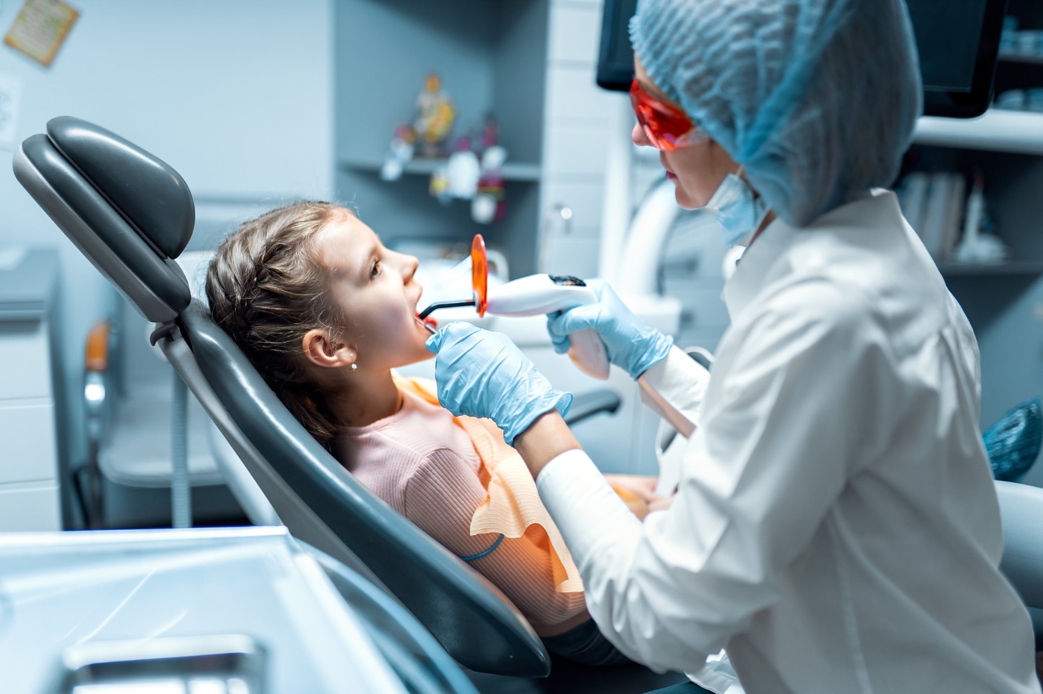 Choosing a Kid's Dental Center in Delhi for Preventive and Restorative Care
