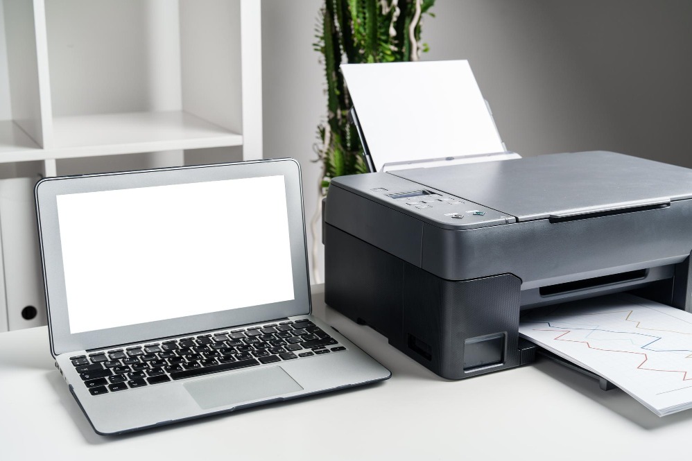 Choosing Laptop, Desktop, and Printer Rental Services in Delhi NCR for Your Business