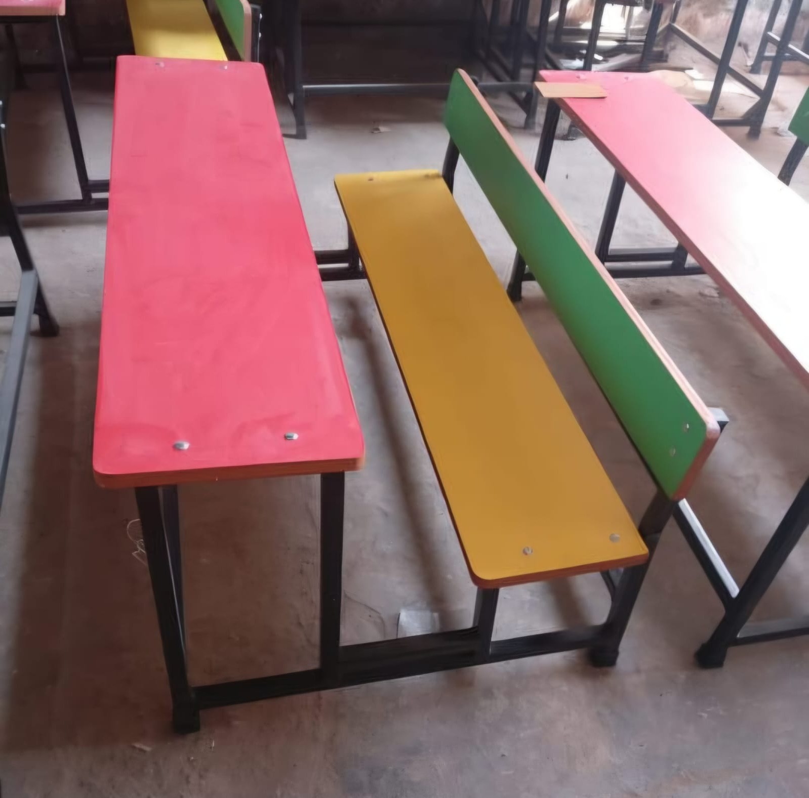 SCHOOL DESK BENCHES MANUFACTURERS IN ROHINI