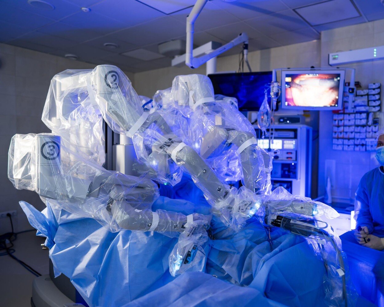 How a Robotic Cancer Surgery Hospital Supports Precision in Complex Cancer Procedures