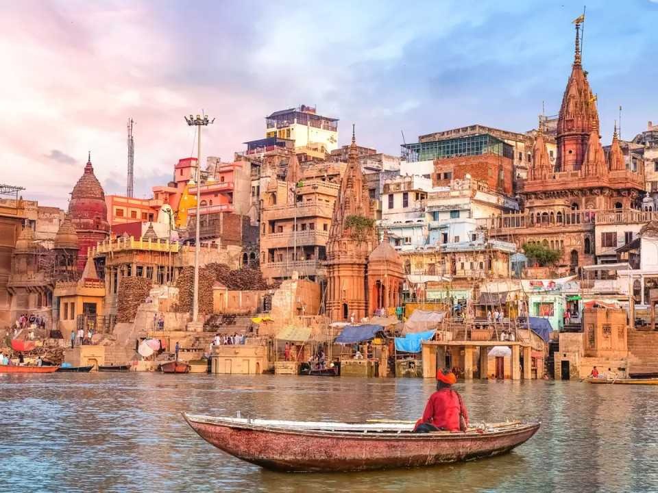 Tourist places in Uttar Pradesh
Chitrakoot
Chitrakoot Tourism
Chitrakoot straddles the Uttar Pra...