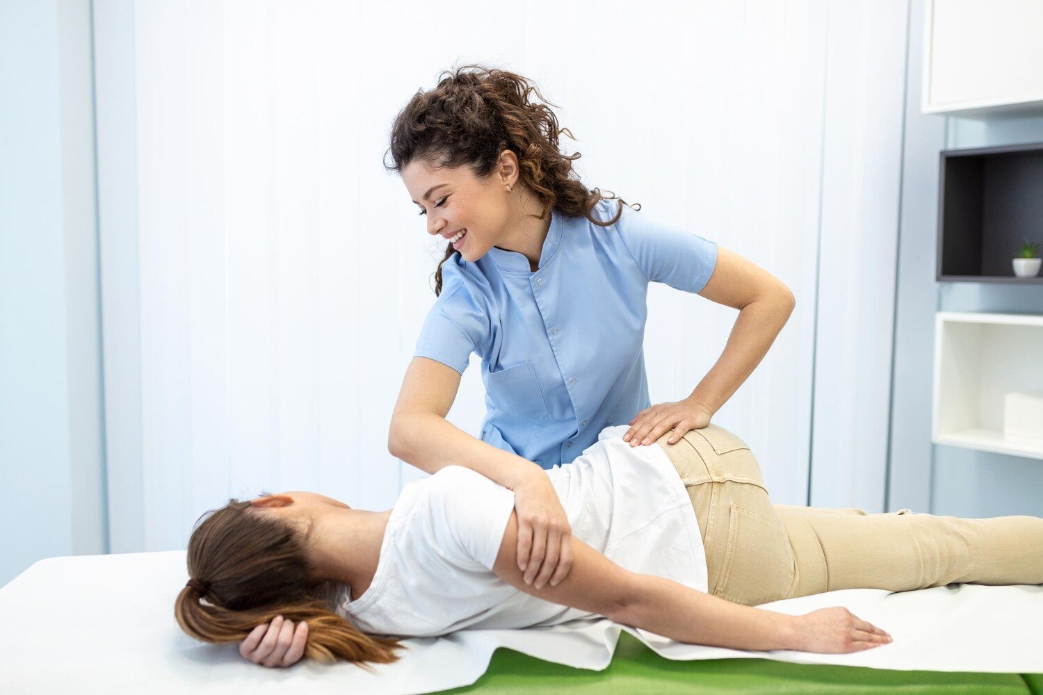 Manual Therapy Benefits for Posture Correction in Bengaluru