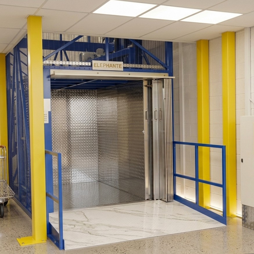 industrial manual goods lift manufacturer in surat