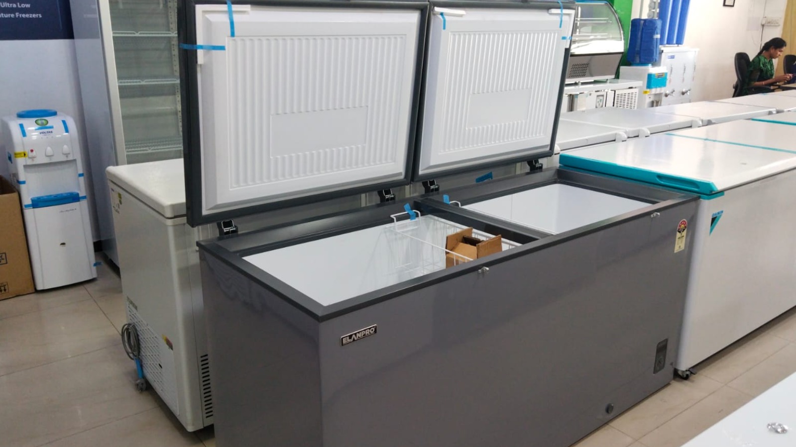 Elanpro Commercial Deep Freezer in Tiruppur