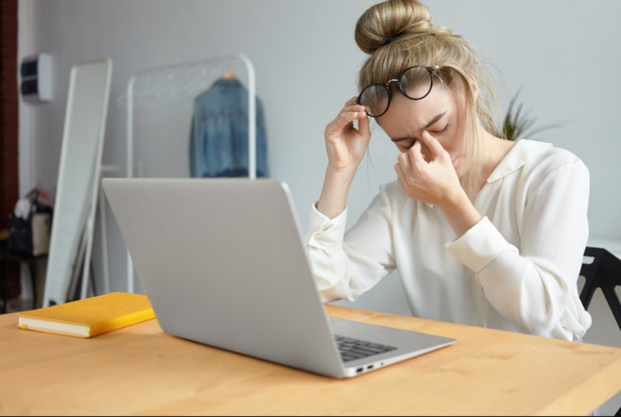 Headache With Eye Strain Deserves the Right Eye Examination