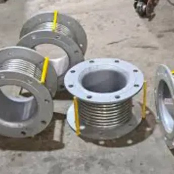 Custom Circular Metal Bellows Manufacturer – Excel Bellows Custom circular metal bellows are specia...