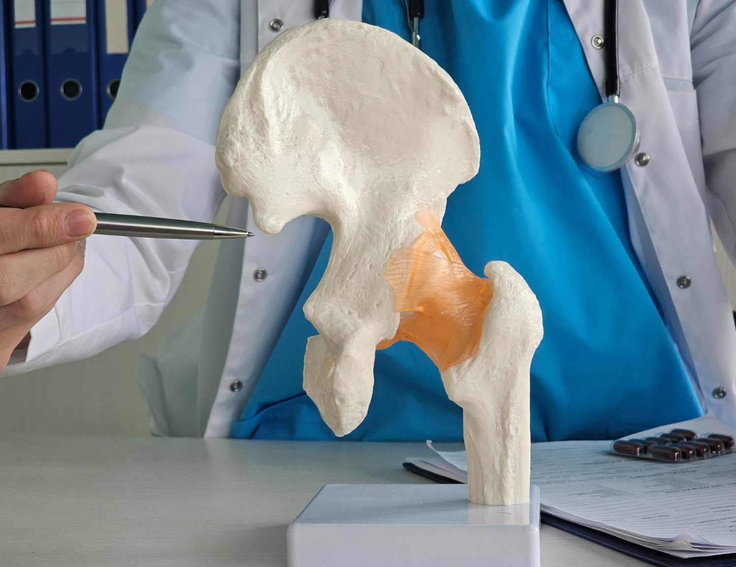 Best Hip Replacement Surgeon in Jaipur: What to Know Before Considering Surgery main image