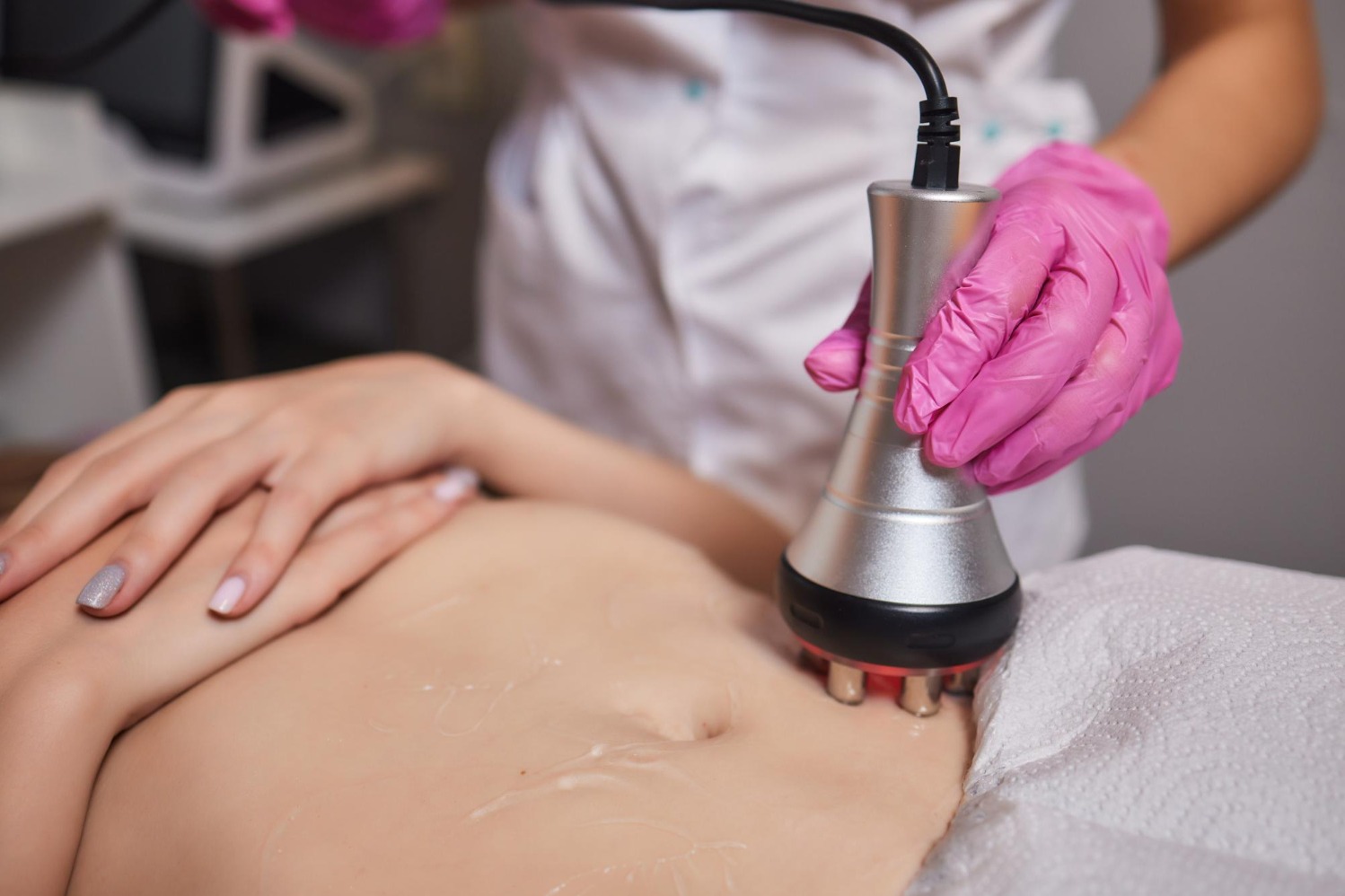 How HIFU Body Contouring Helps Target Stubborn Fat Without Surgery