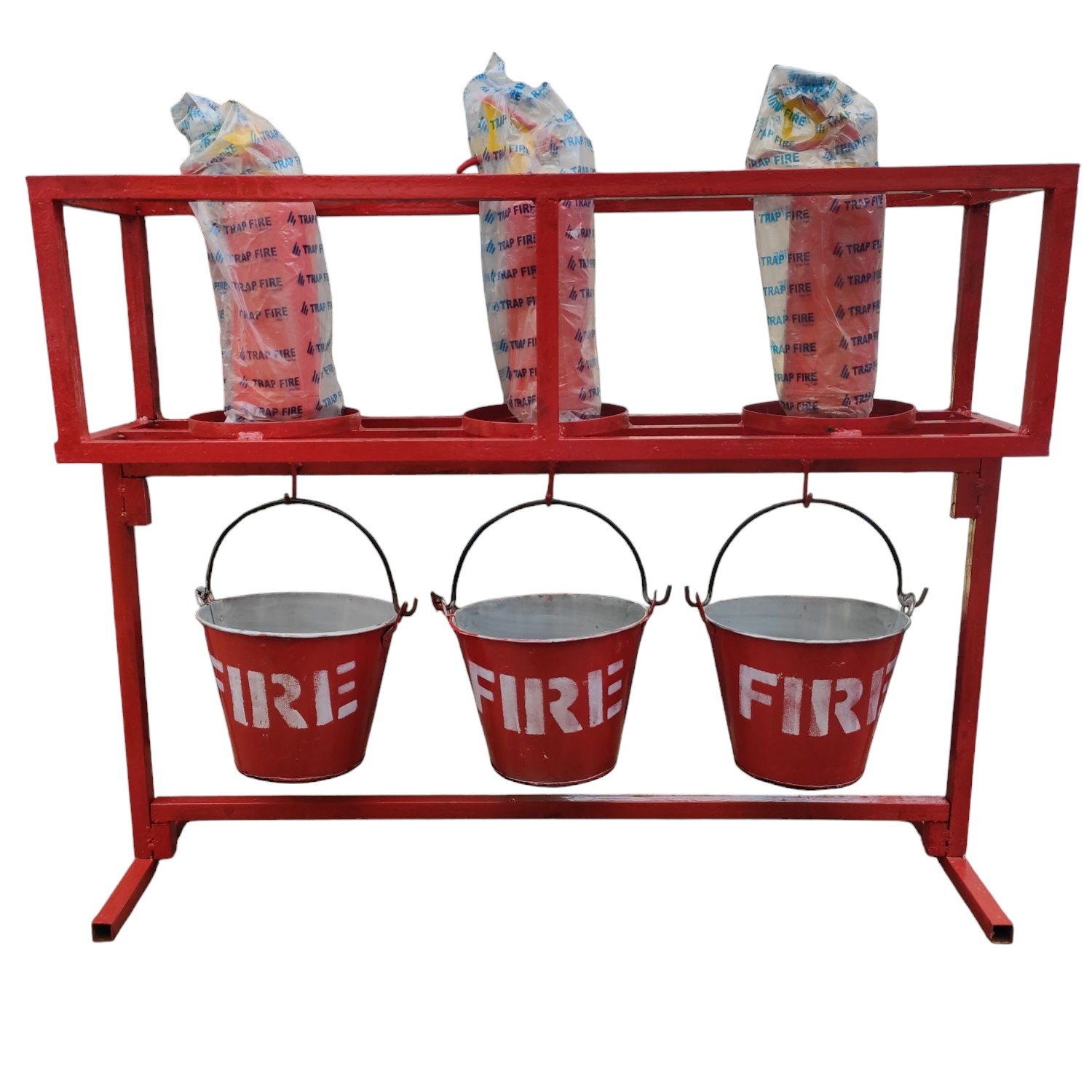 3 bucket with 3 extinguisher stend