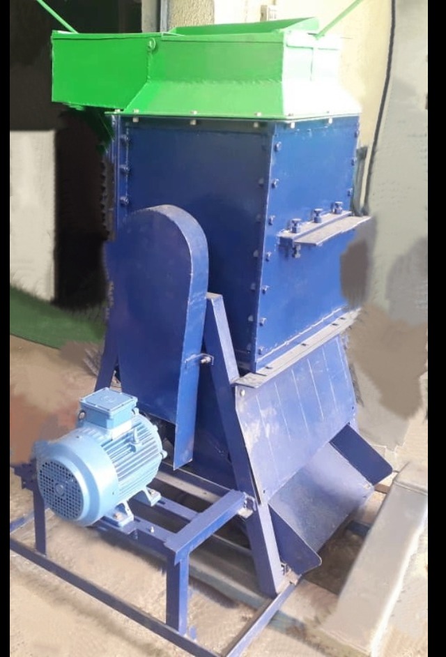 Lumps breaker machine manufacturer and supplier in Nagpur, Bhandara, Gondia, Chandrapur, Gadchiroli,...