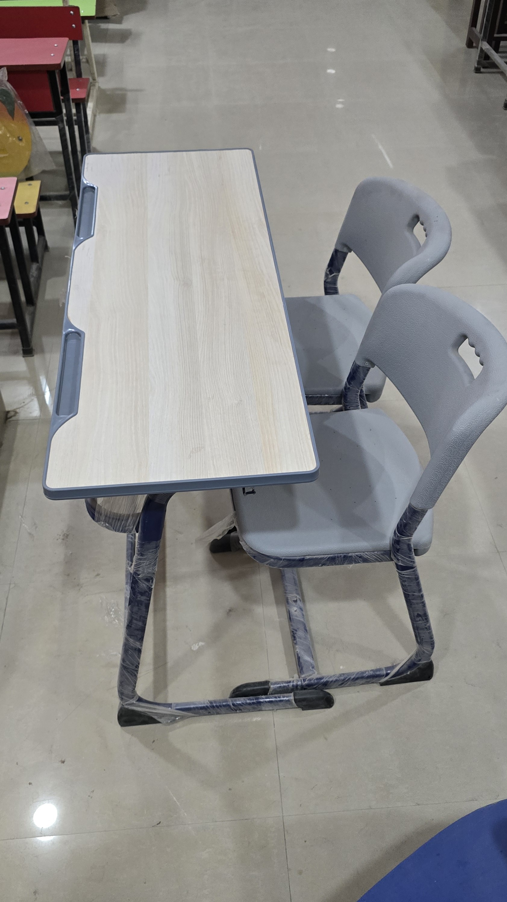 School desk manufacturers in Delhi