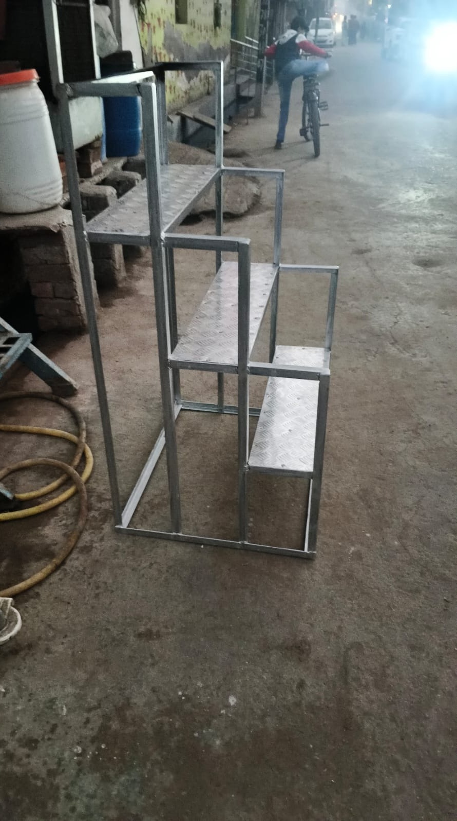 Aluminium Stool Ladder.