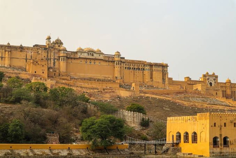 Places to Visit In Rajasthan
Amer Fort
Amer For Tourism
Cradled on the top of a hill near Jaipur...