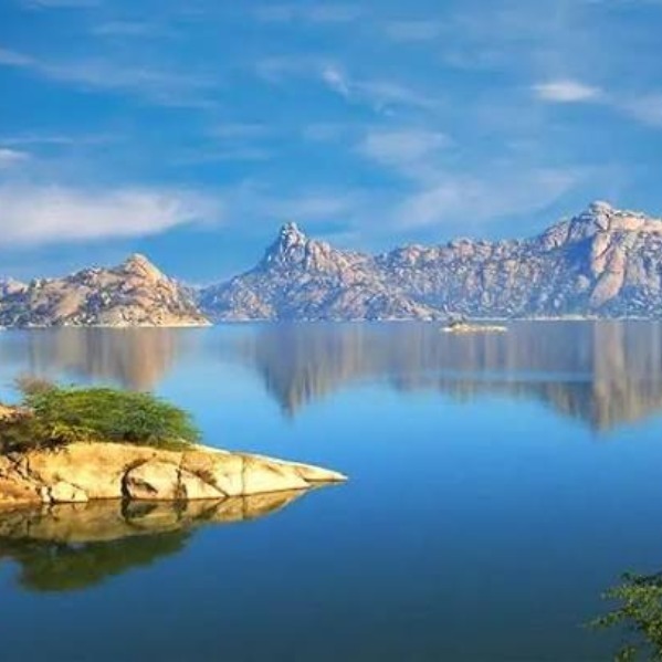Places to Visit In Rajasthan
Mehrangarh Fort
Mehrangarh Fort, Jodhpur Overview
Mehrangarh, also k...