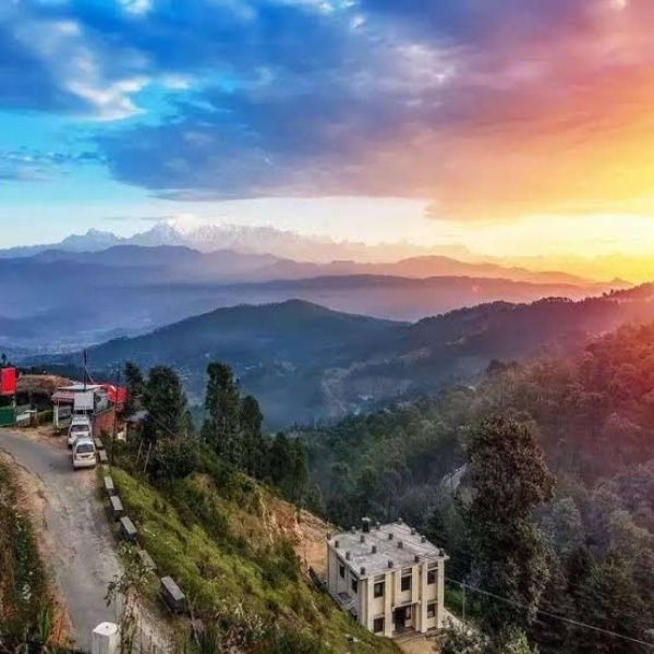 places to visit in uttrakhand
Kausani
Kausani Tourism
Kausani is a hill station located in Bages...
