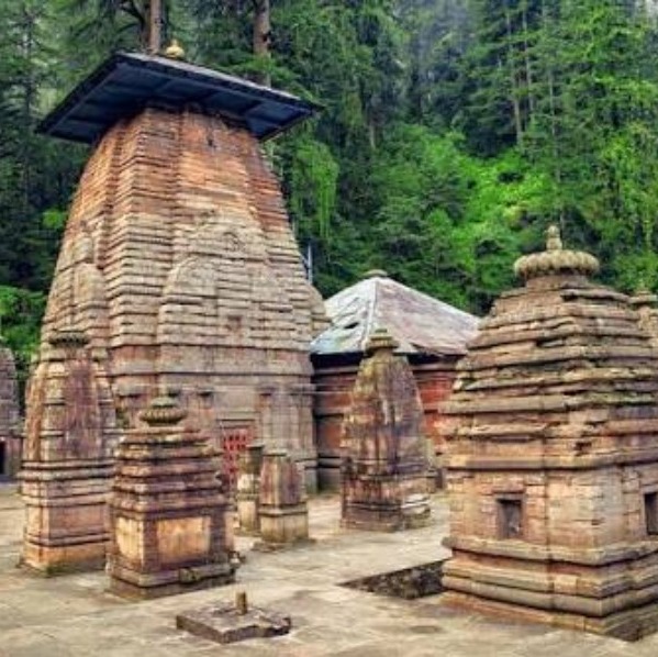 places to visit in uttrakhand
Almora
Almora Tourism
Set in the background of snow-capped Himalay...