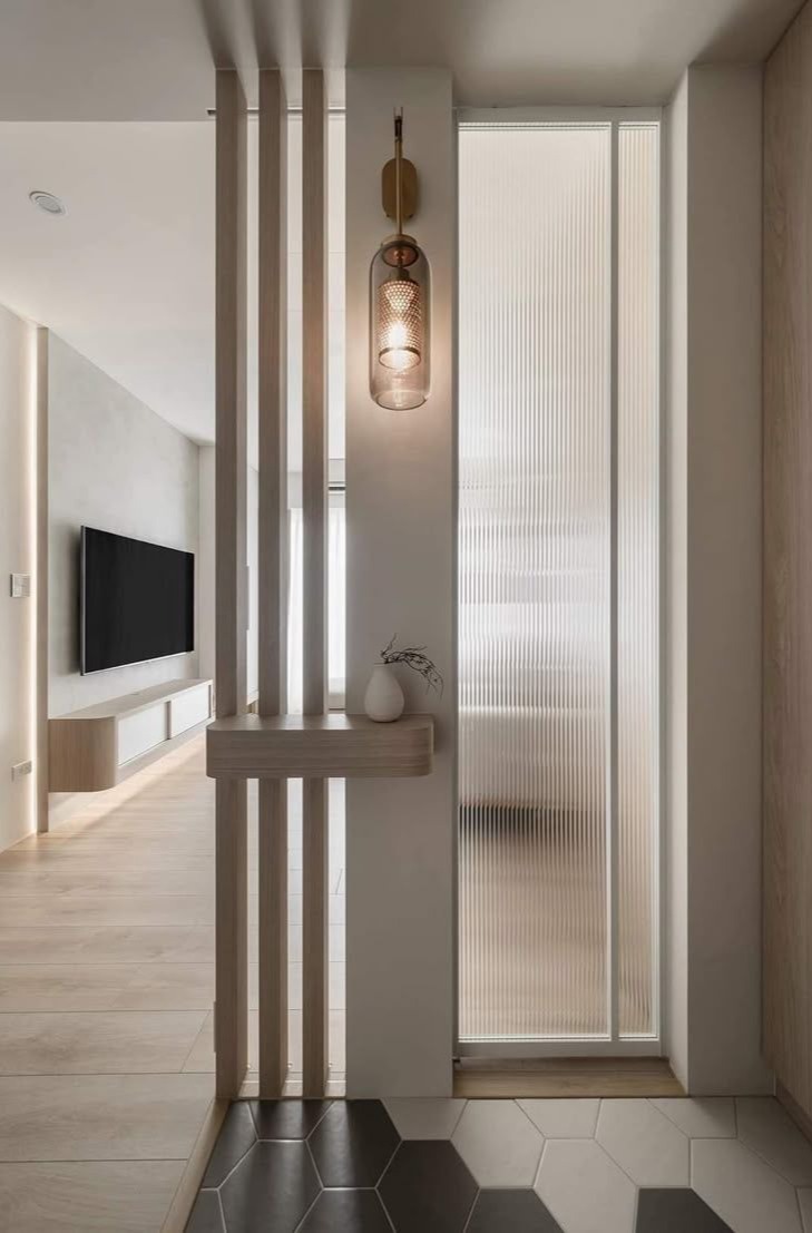 Entrance Partition Design with Fluted Glass | Porur