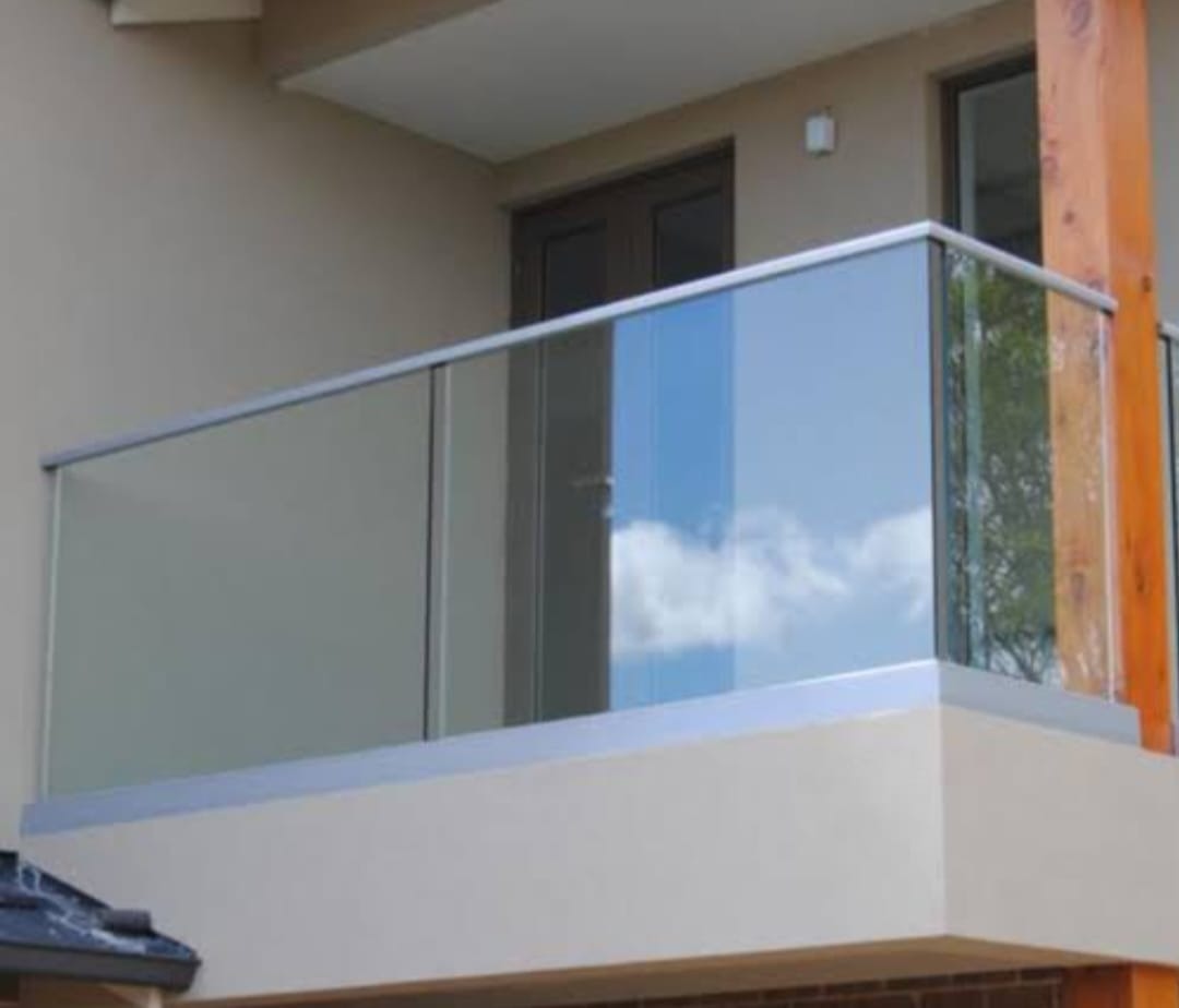Aluminium Railing & Glass Railing in Vadodara