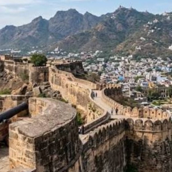 Places to Visit in Gujarat
Junagadh
Junagadh Tourism
Junagadh, once the capital of the princely ...