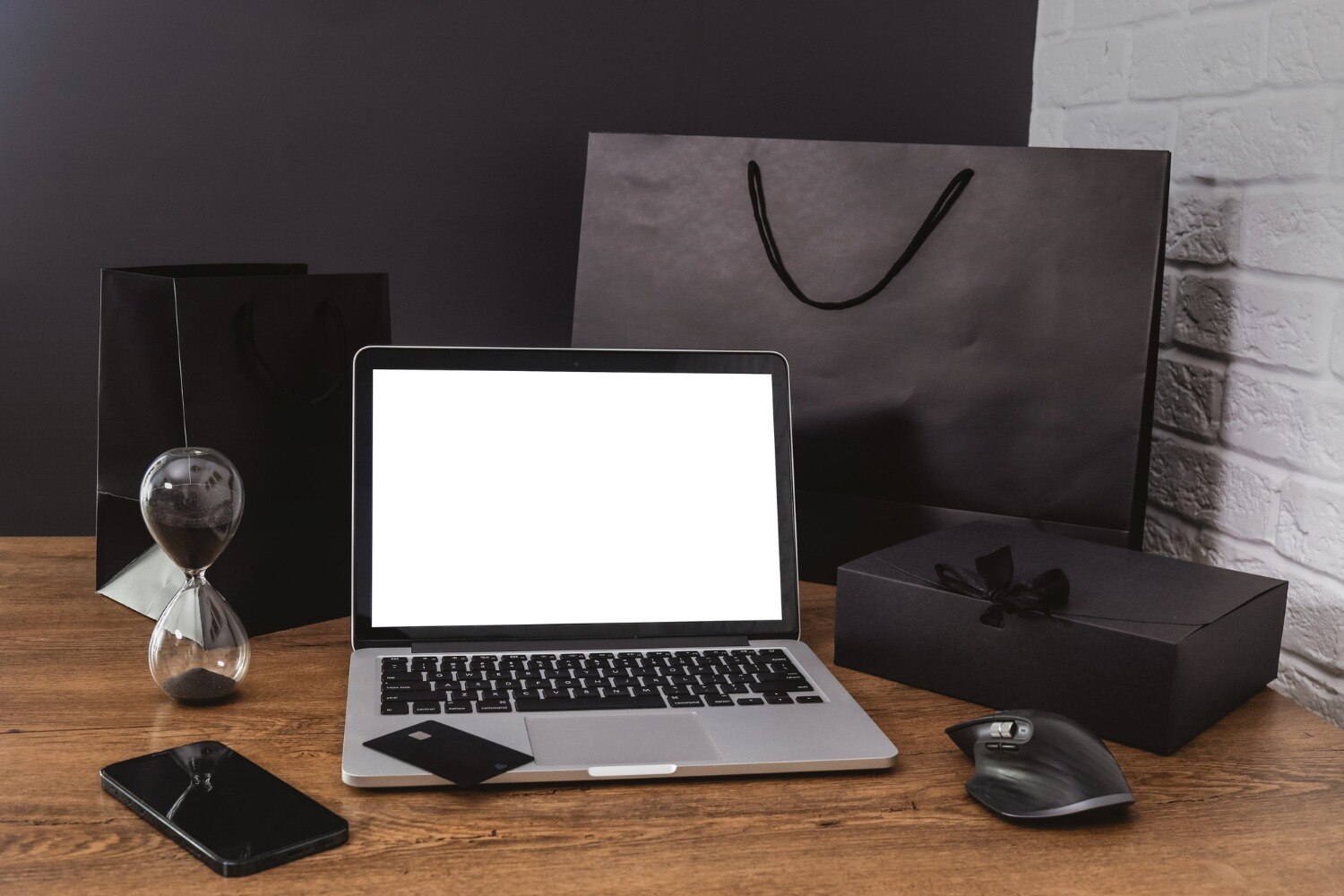 Laptop Welcome Kit or Standard Joining Kit for Pune Employees