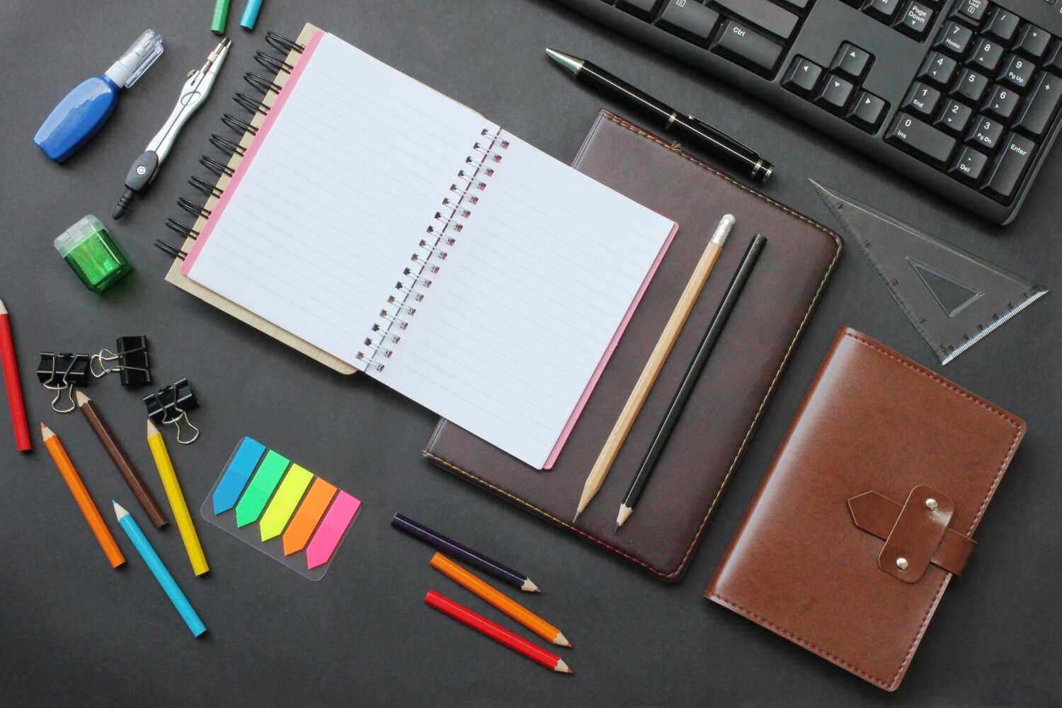 Branded Office Supplies Versus Generic Supplies for Pune Companies