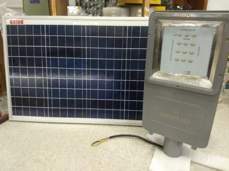 12W Semi-Integrated Solar Street Light in nagpur