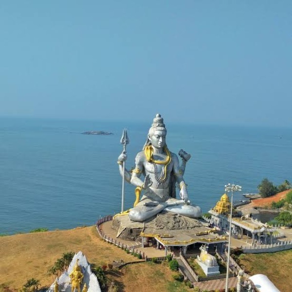 Places to visit in Karnataka
Murudeshwar
Murudeshwar Tourism
Murudeshwar is home to the second t...