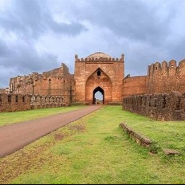 Places to visit in Karnataka
Bidar
Bidar Tourism
A city rich in culture and heritage, Bidar is a...