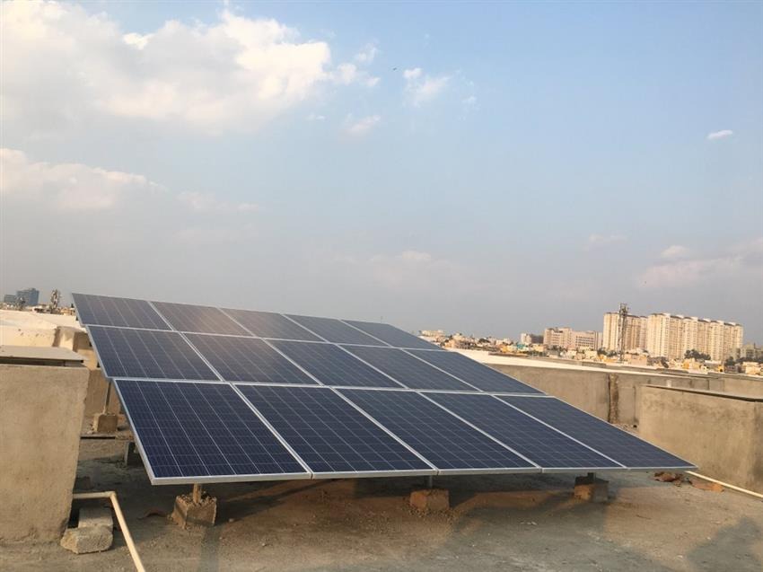 RESIDENTIAL SOLAR PANEL INSTALLATION IN BAREJA, GUJARAT