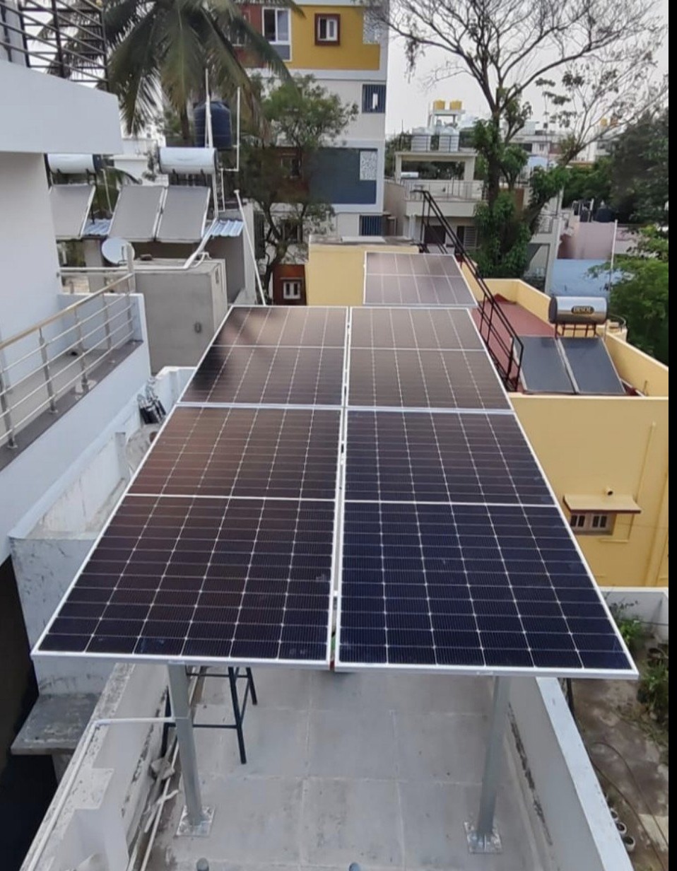 RESIDENTIAL SOLAR PANEL INSTALLATION IN DAMNAGAR, GUJARAT