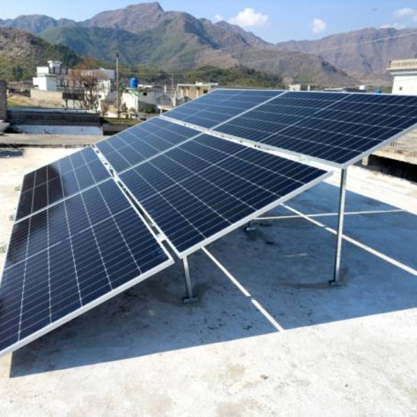 RESIDENTIAL SOLAR PANEL INSTALLATION IN DHARAMPUR, GUJARAT