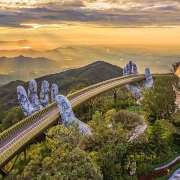 Places To Visit in Vietnam
Da Nang
Da Nang Tourism
Da Nang has become one of Vietnam's most popul...