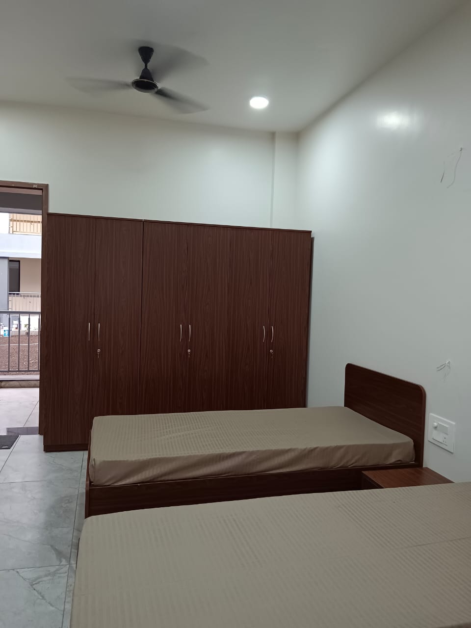 Triple Sharing Room