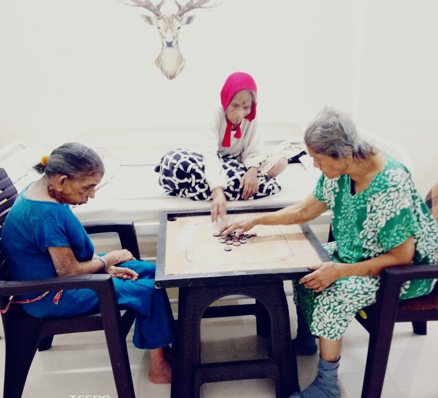 round the clock health support