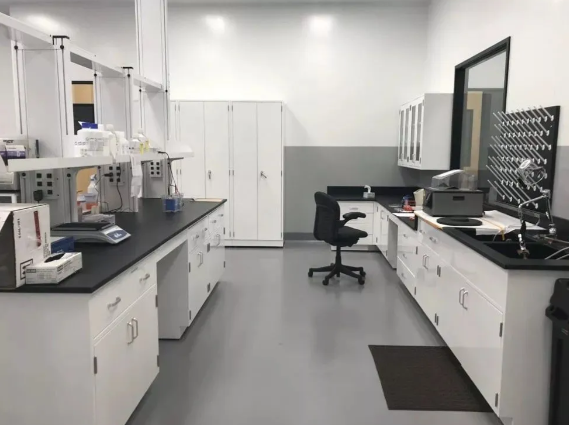 fully operational lab