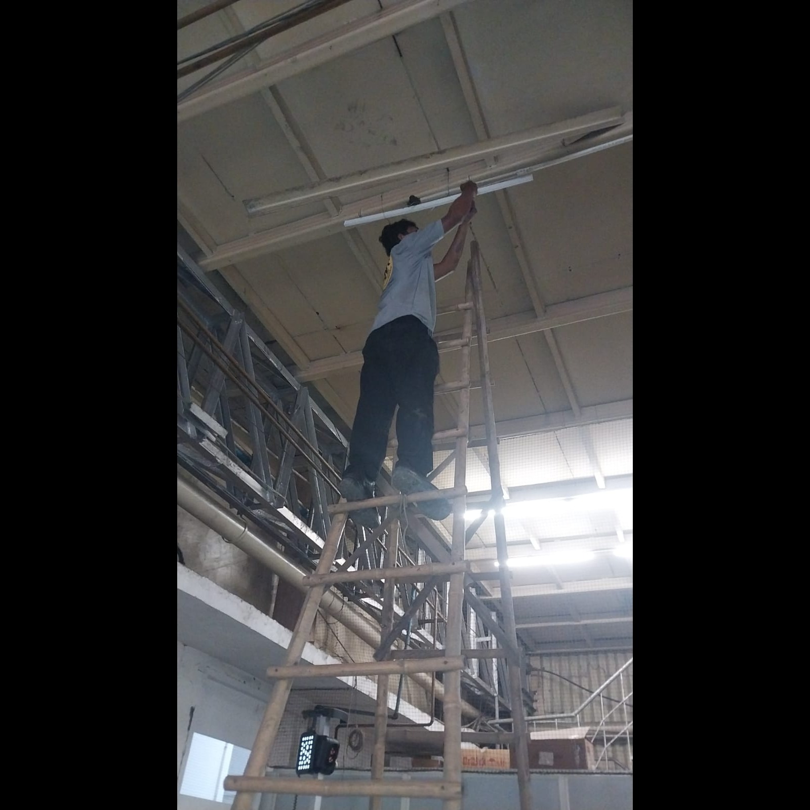 update image