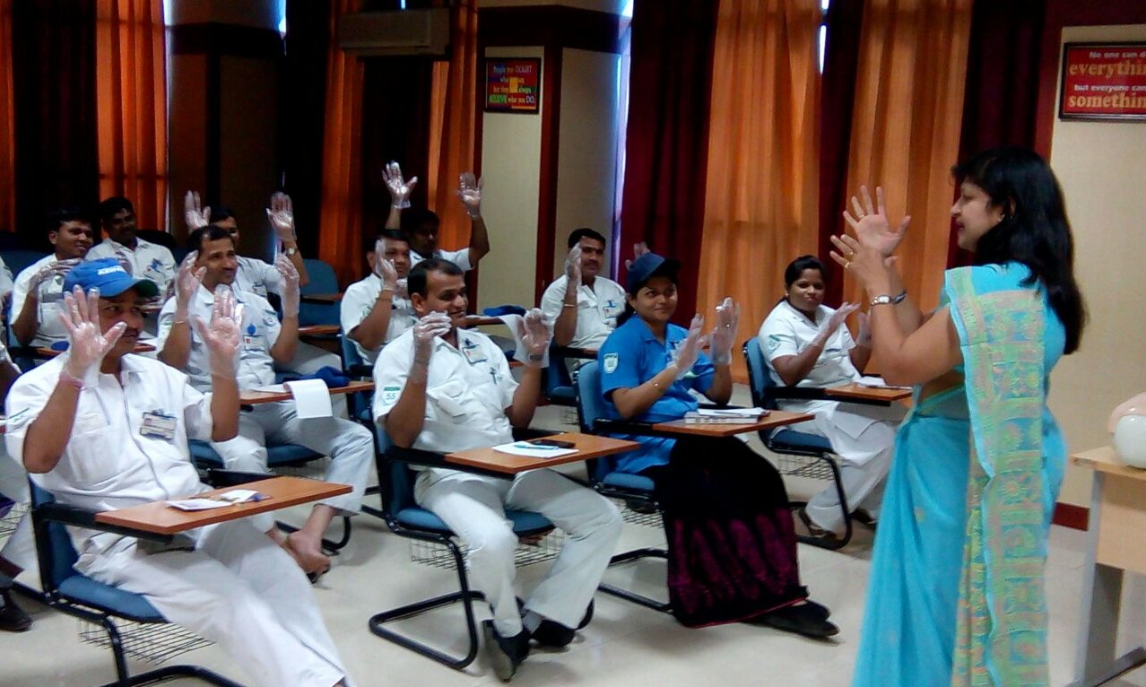 first aid classes near marine