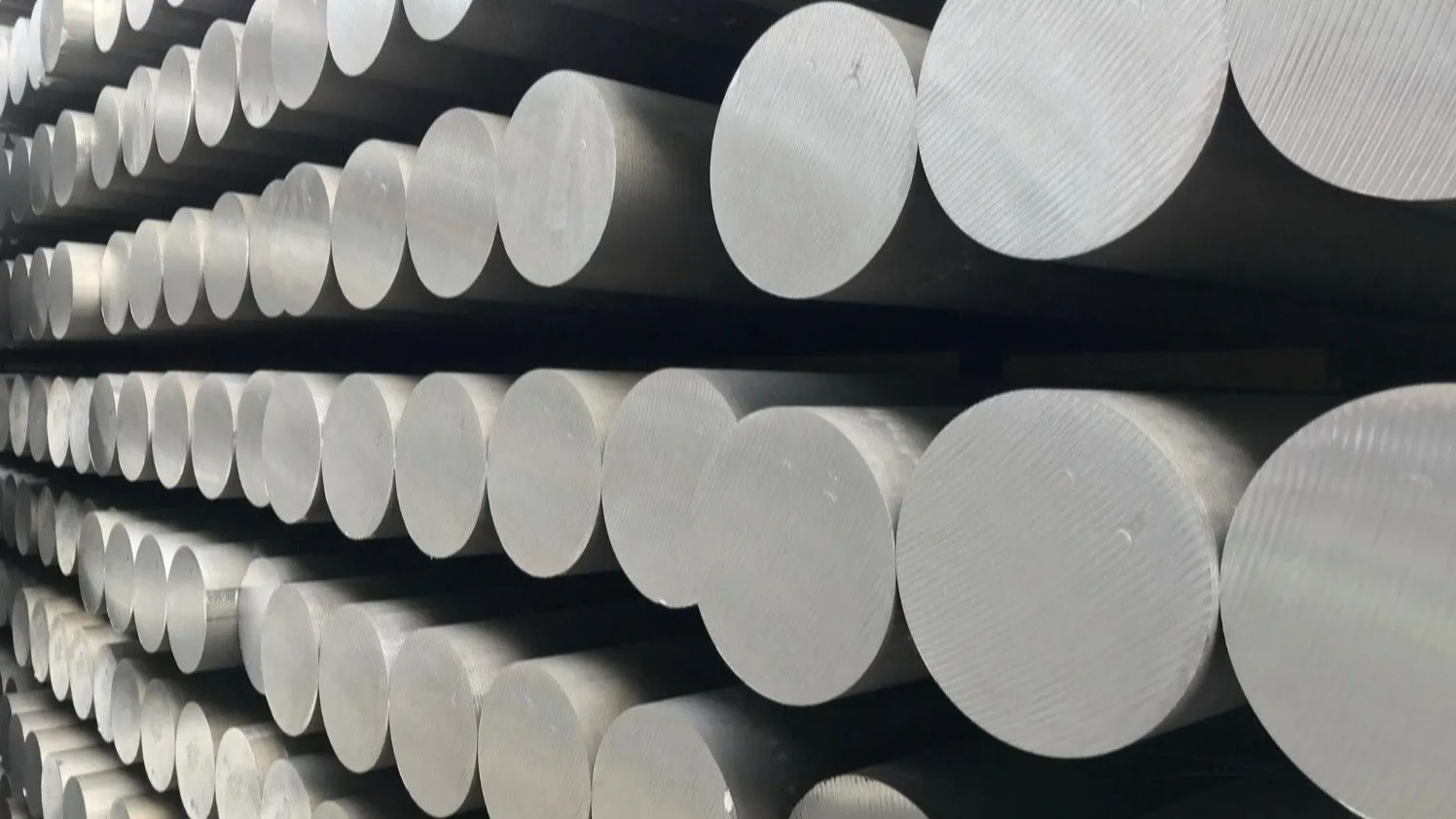 EN-8D Round Bar in Pune | Reliable Steel Supply