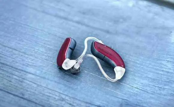 Resound hearing aid (made for iPhone)
LiNX 3D 5
*1...