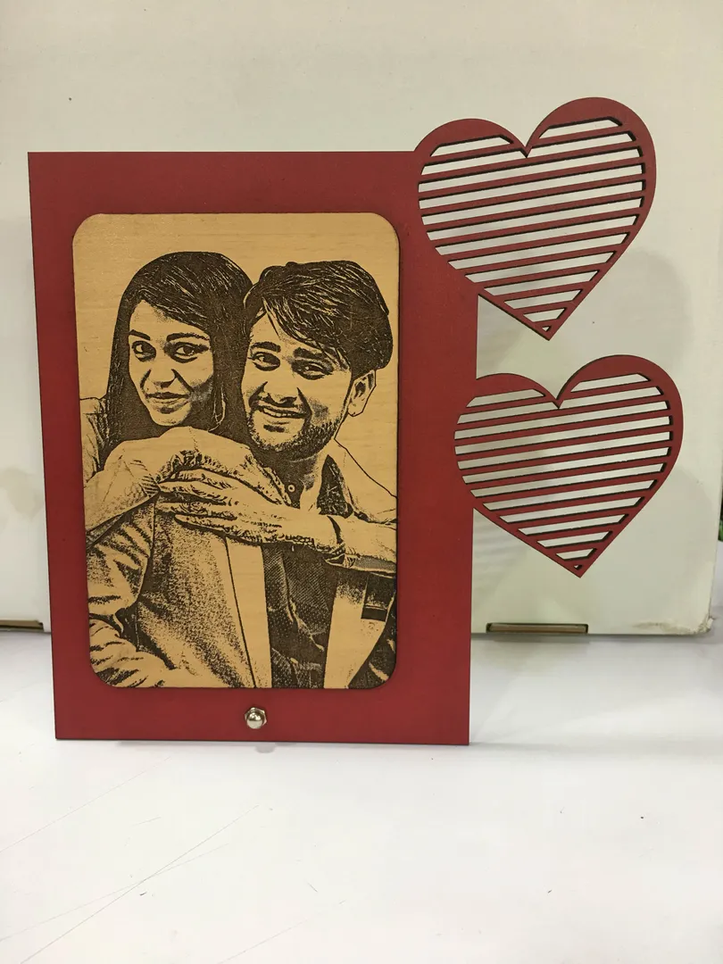 best customised gift in vadodara
Heart frame wit...