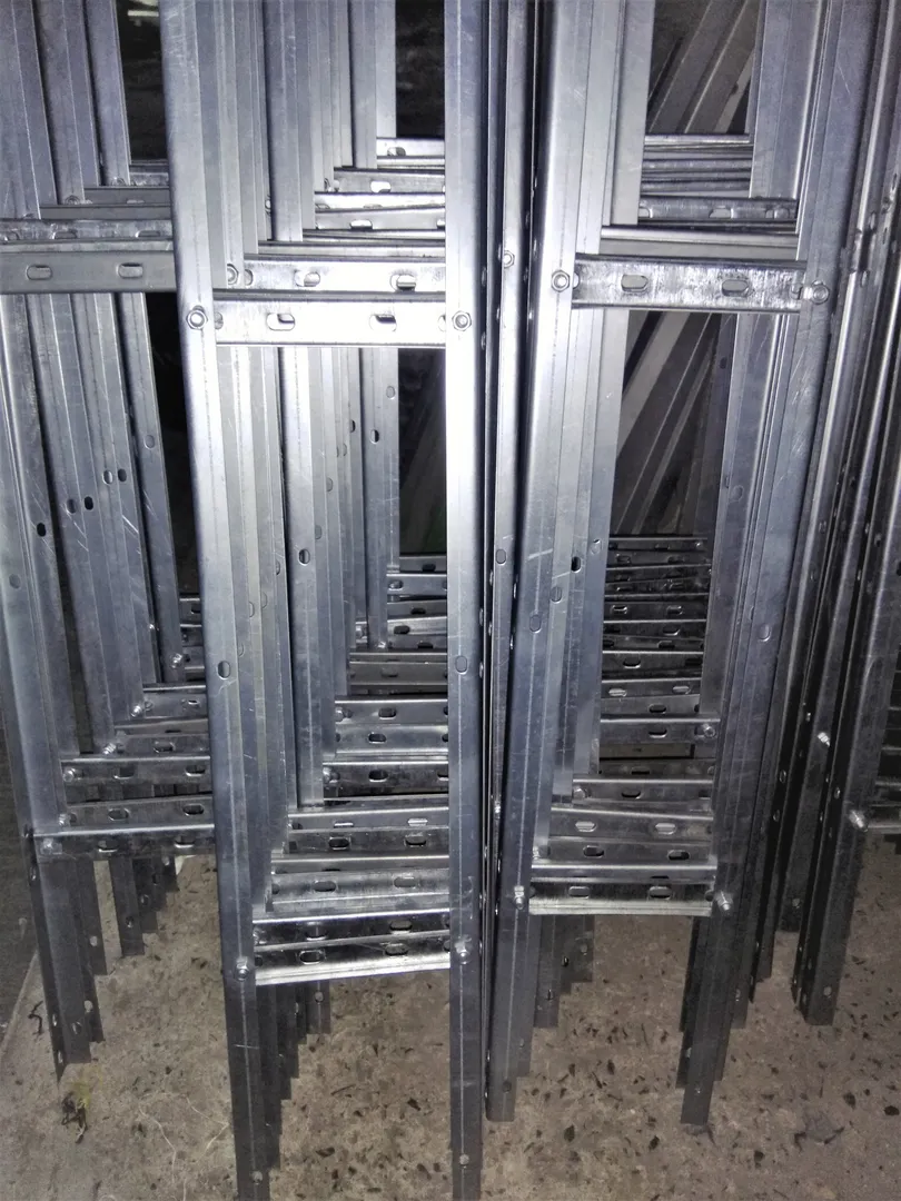 Ladder Tray 1.5mm 100 x 25 x 25 600x15x15 4500x15x...