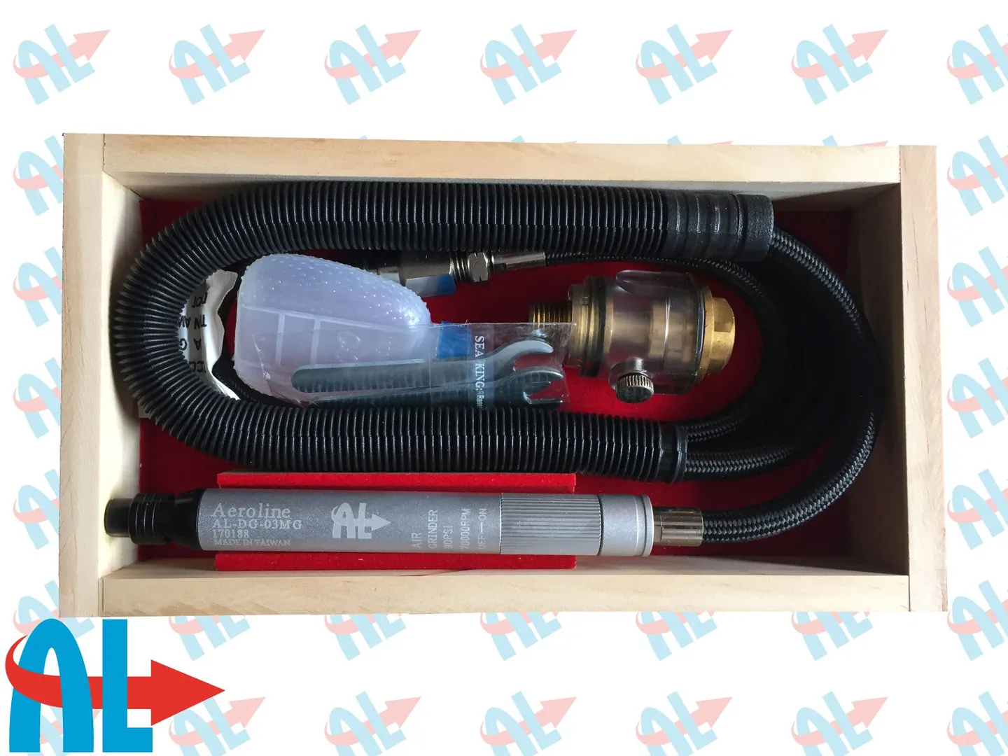 Pneumatic Micro Die Grinder
Chuck Size: 3 mm
Free...