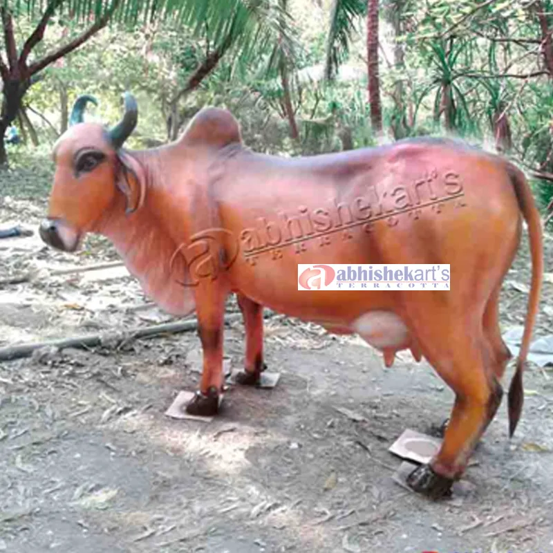 We are manufacturing Fiberglass Cow Statue in vari...
