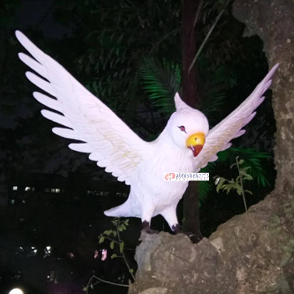 Kakatua Bird Statue
Height - 2 feet
Width - 4 fe...